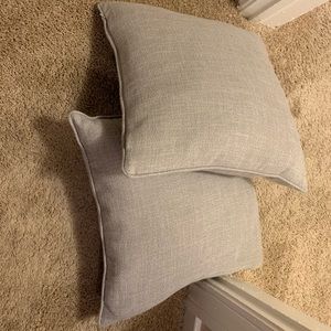 Brand new-Home Goods Gray throw pillows